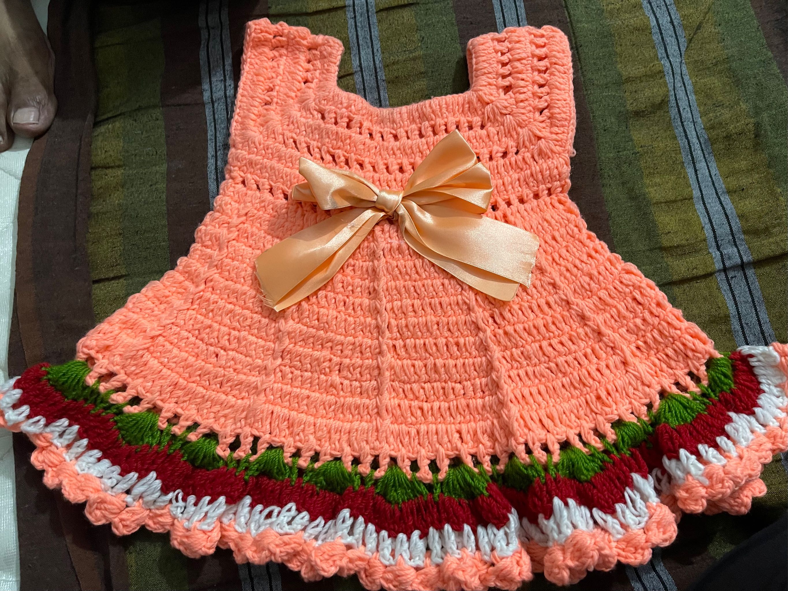 Top 9 Cute Qureshia Frocks for Babies | Crochet baby clothes, Crochet baby  dress, Baby frock pattern