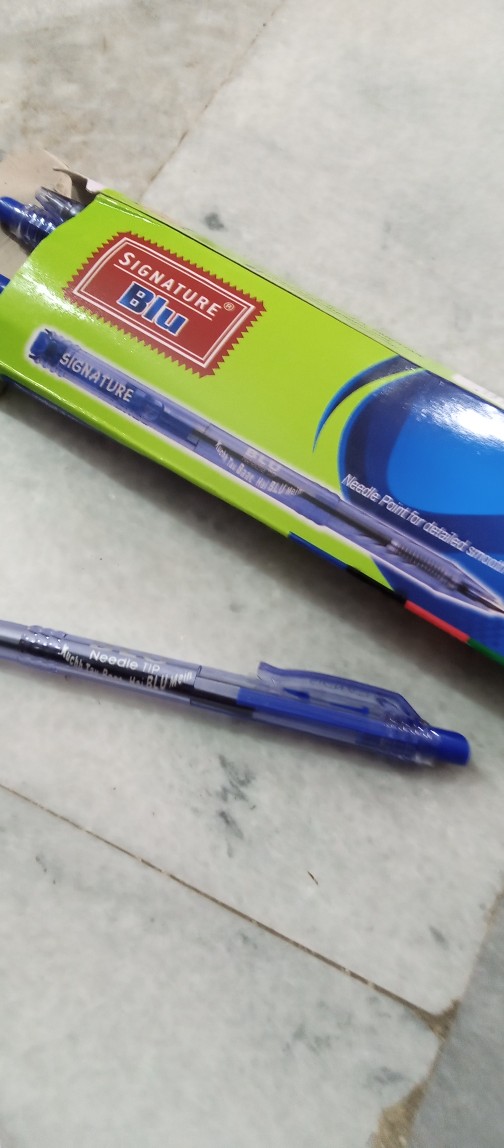 Signature Blu Ballpoint Pen Pack of 10