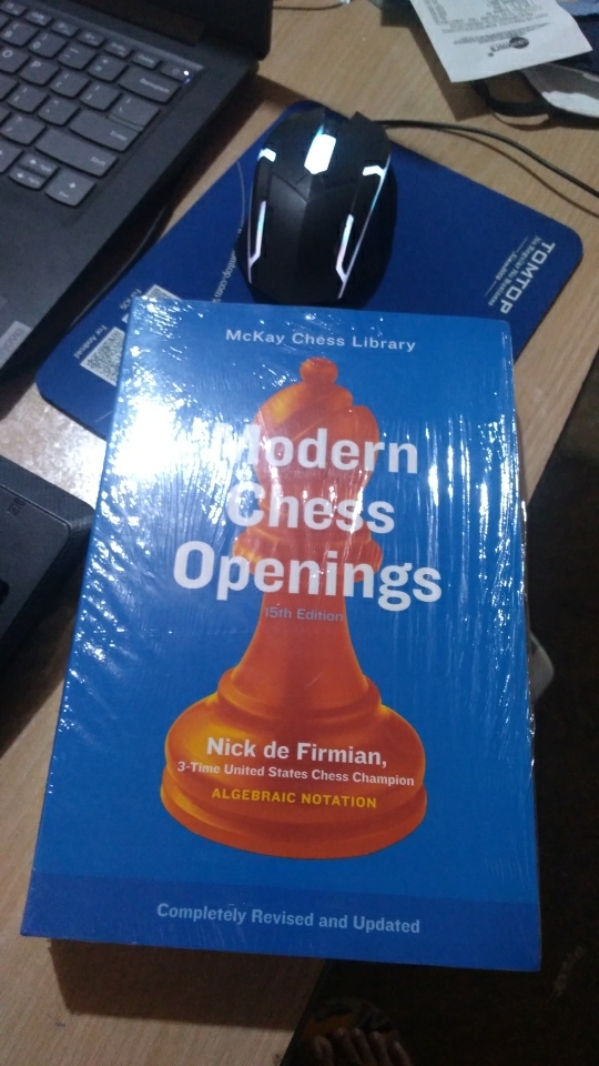 Modern Chess Openings (McKay Chess Library) by Nick de Firmian
