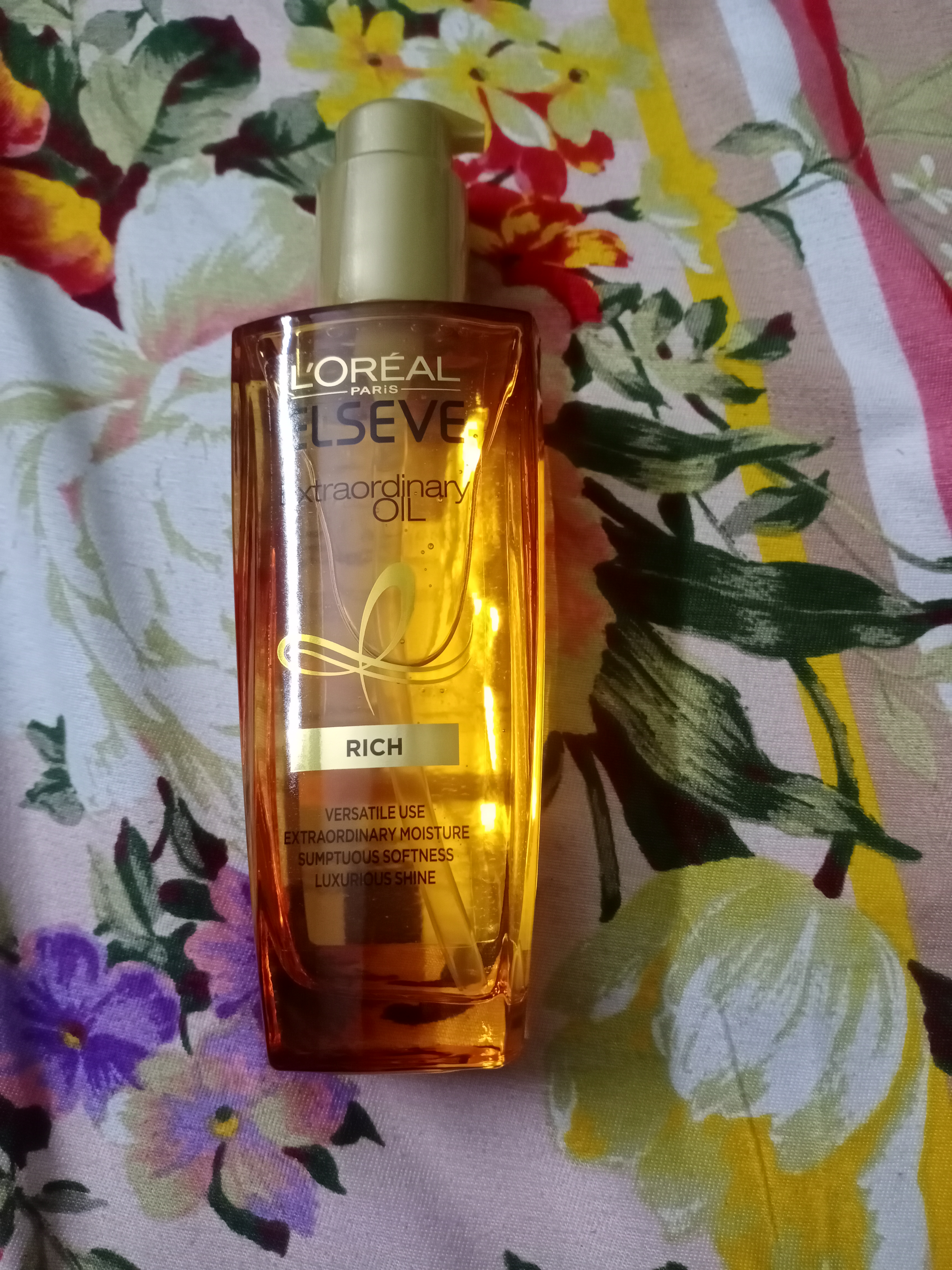 L'Oreal Paris - LOreal Elvive Extraordinary Oil Hair Serum 100 ML For All  Types: Buy Online at Best Prices in Pakistan 