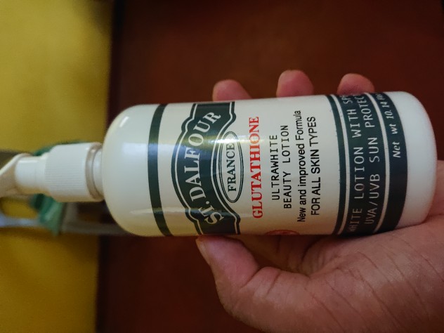 st dalfour glutathione whitening lotion St. Dalfour Gluta Sunscreen Cream for Skin Lightening main image 1