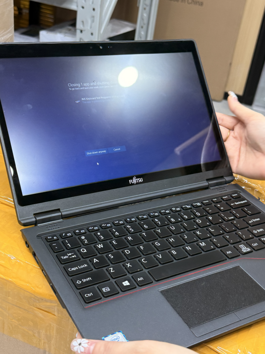 Fujitsu Laptop Fujitsu Lifebook P727 laptop Intel Core i5 7th gen