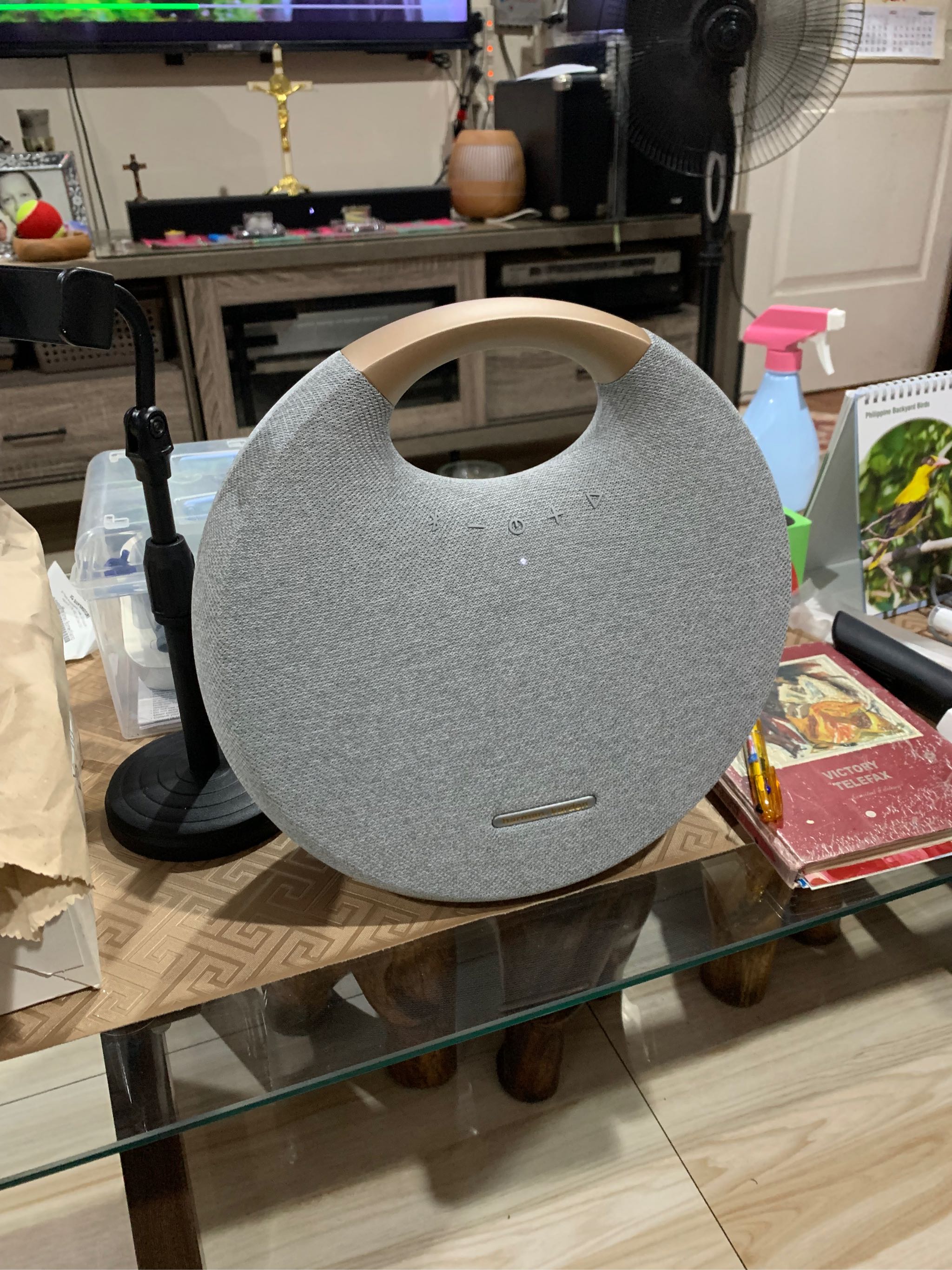 Harman Kardon Onyx Studio Wireless Bluetooth Hours Playtime