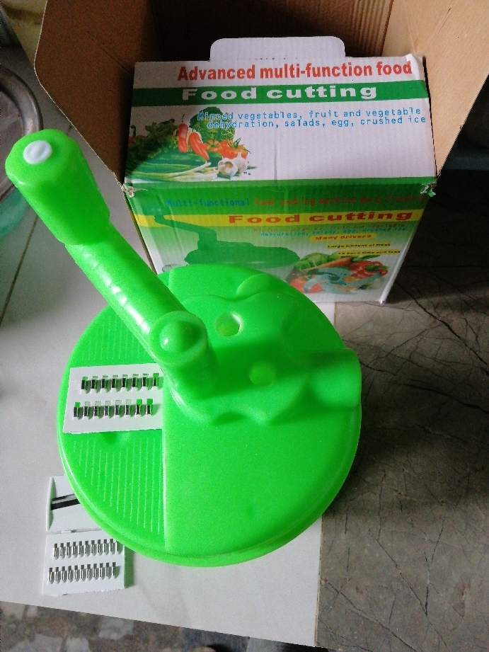 Multifunction Vegetable Slicer Cutter Manual Chopper Salad Maker Machi –  UBH.PK