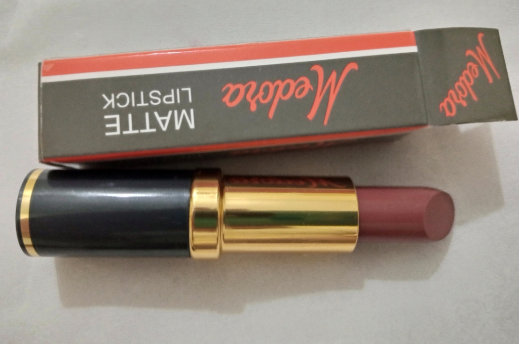 medora 210 lipstick