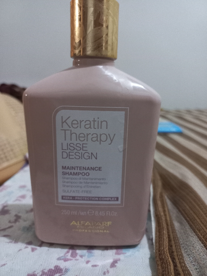 Alfaparf Keratin Therapy Lisse Design Maintenance Shampoo - (250ml)