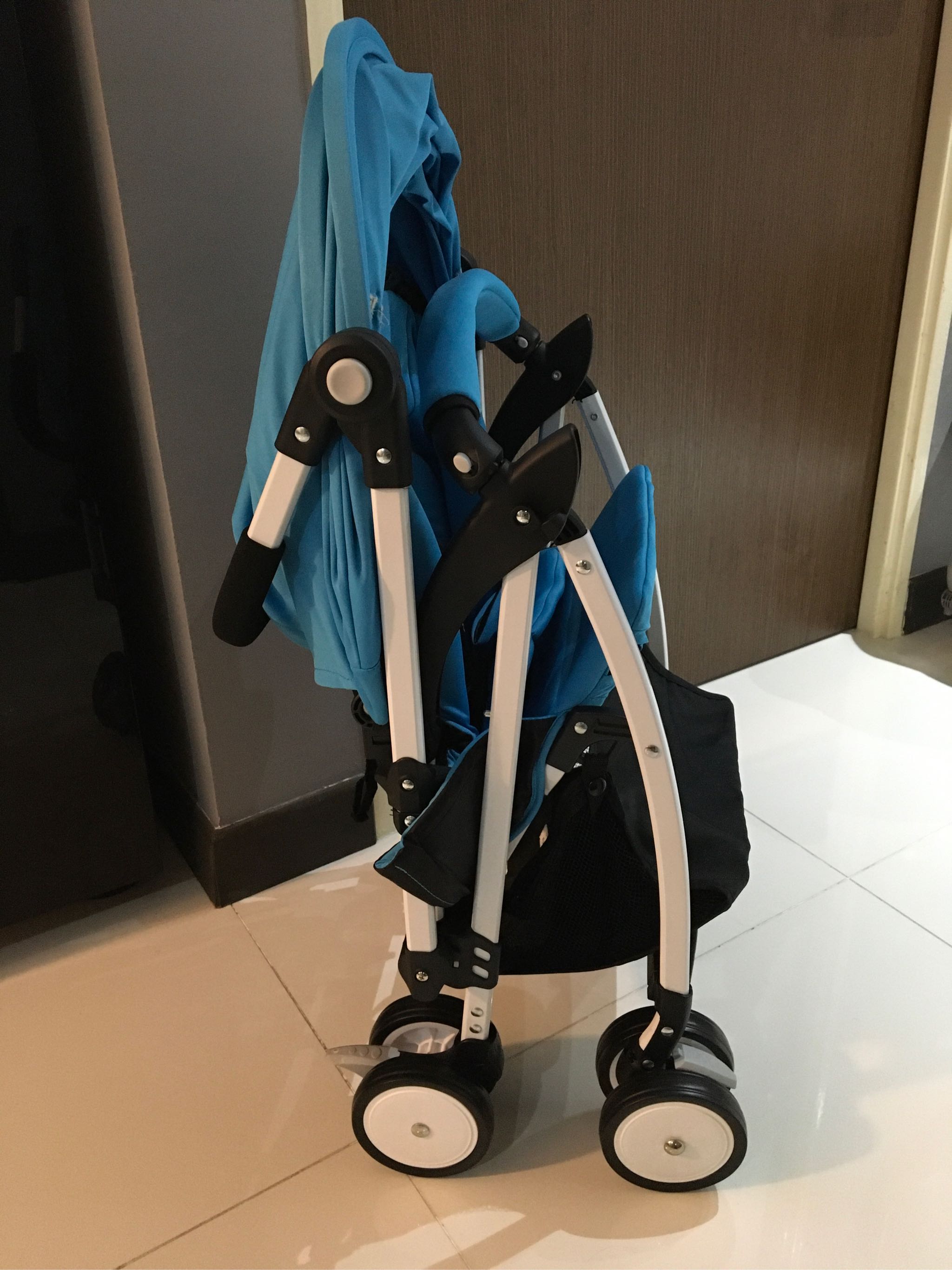bp alex lightweight stroller