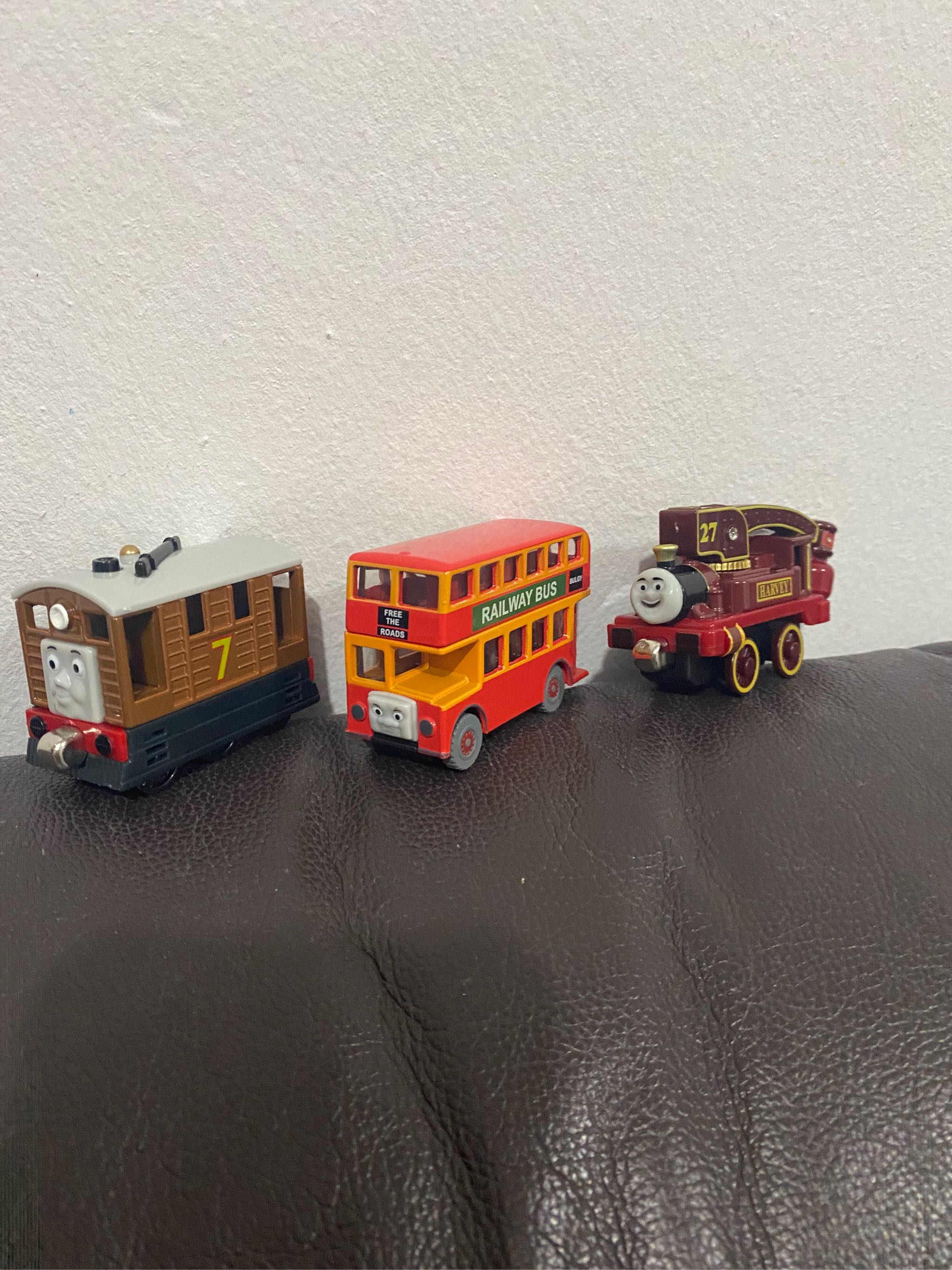 SG STOCK] Take-n-Play BULGY Thomas and Friends Diecast Trains