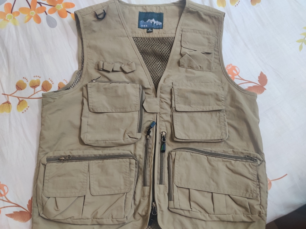 Outdoor Summer Cargo Tactical Vests jacket men Outerwear Jacket Multi  Pockets Sleeveless Vest jackets S -5XL plus size vest for men