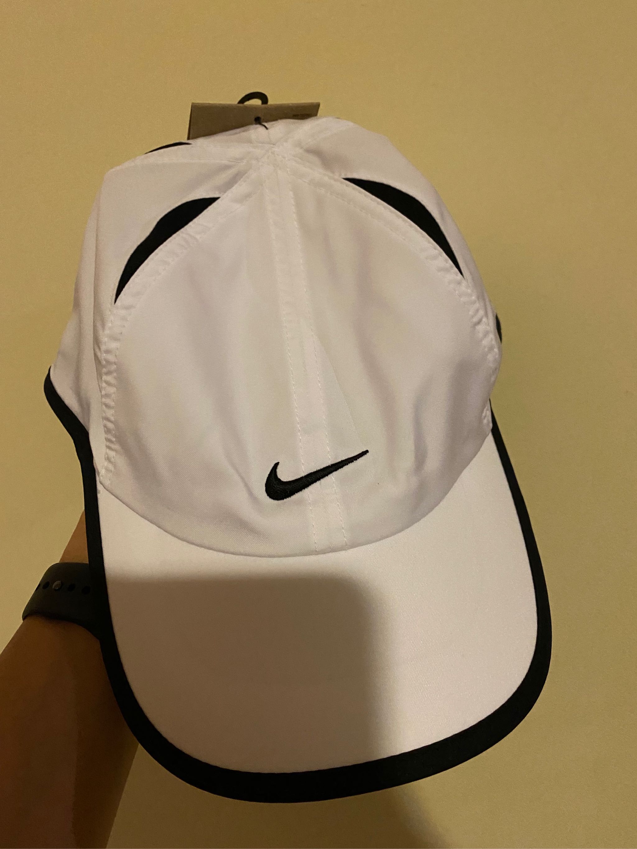 nike unisex aerobill featherlight cap