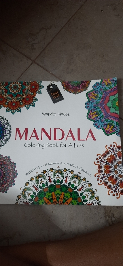  Mandala: Colouring Books for Adults with Tear Out