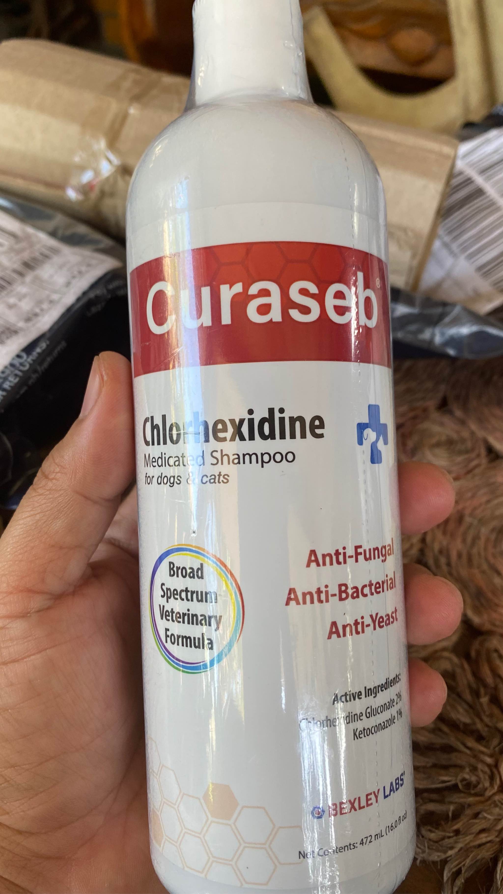 Curaseb antifungal & outlet antibacterial chlorhexidine shampoo