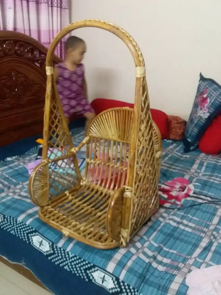 Bamboo swing chair discount olx