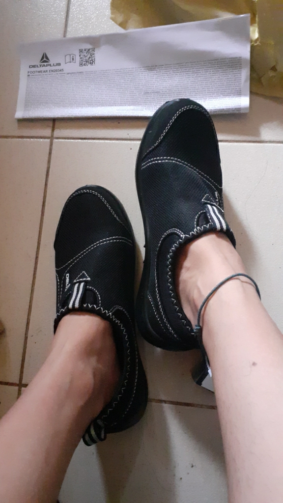 delta plus miami safety slip on trainers