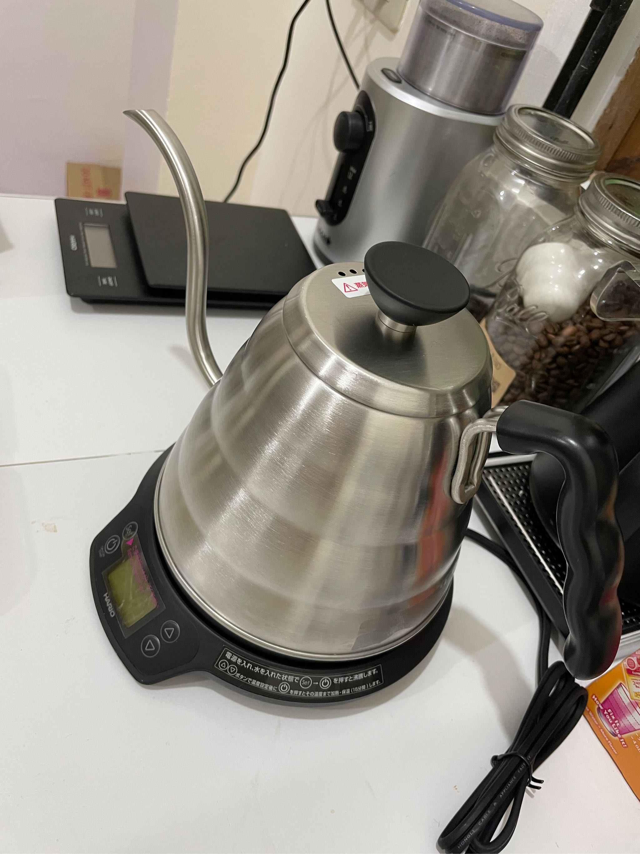 HARIO V60 Power kettle Vono N with temperature control EVT-80-HSV