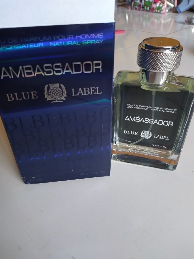blue label parfum