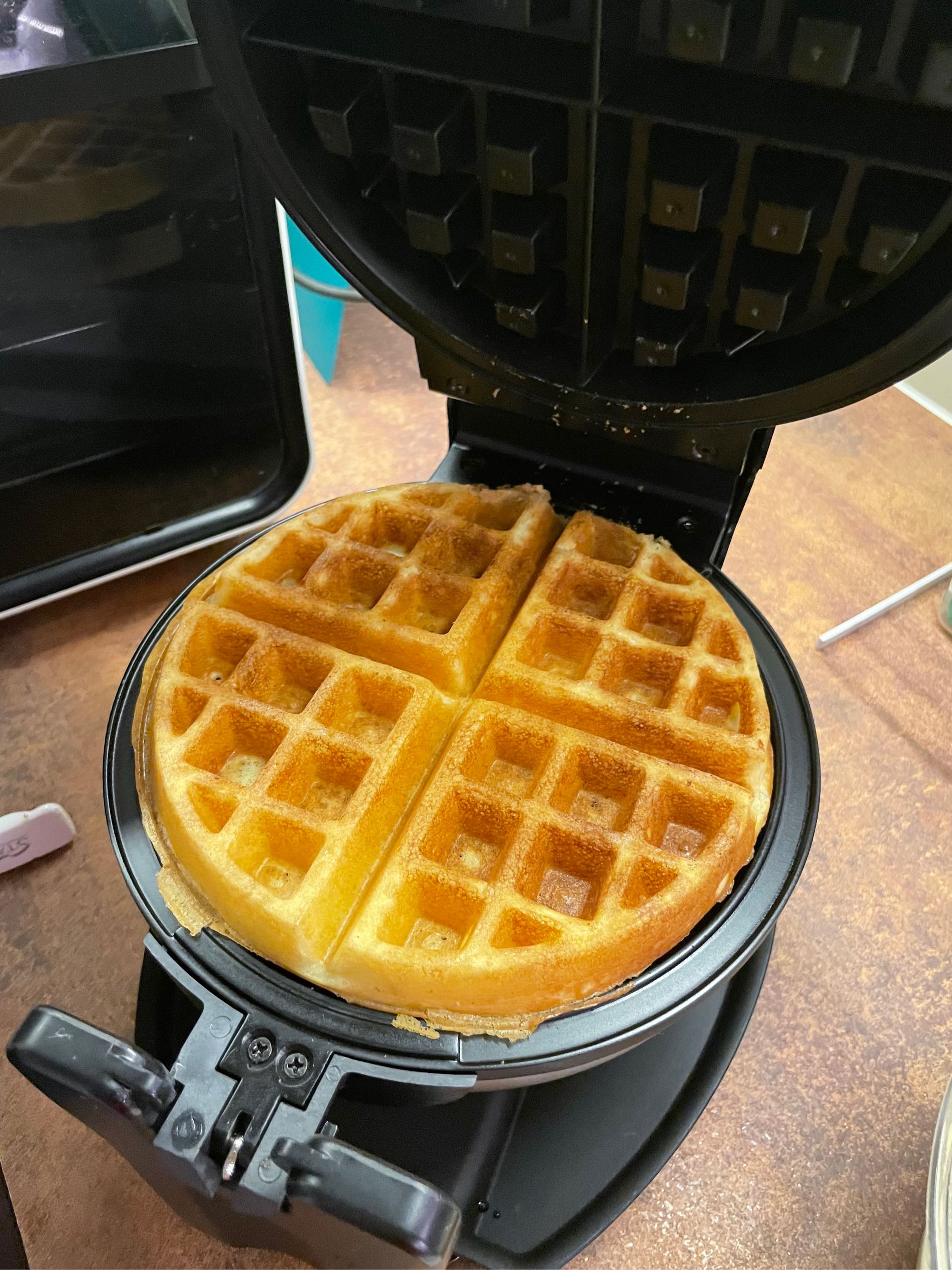 hotel belgian waffle maker