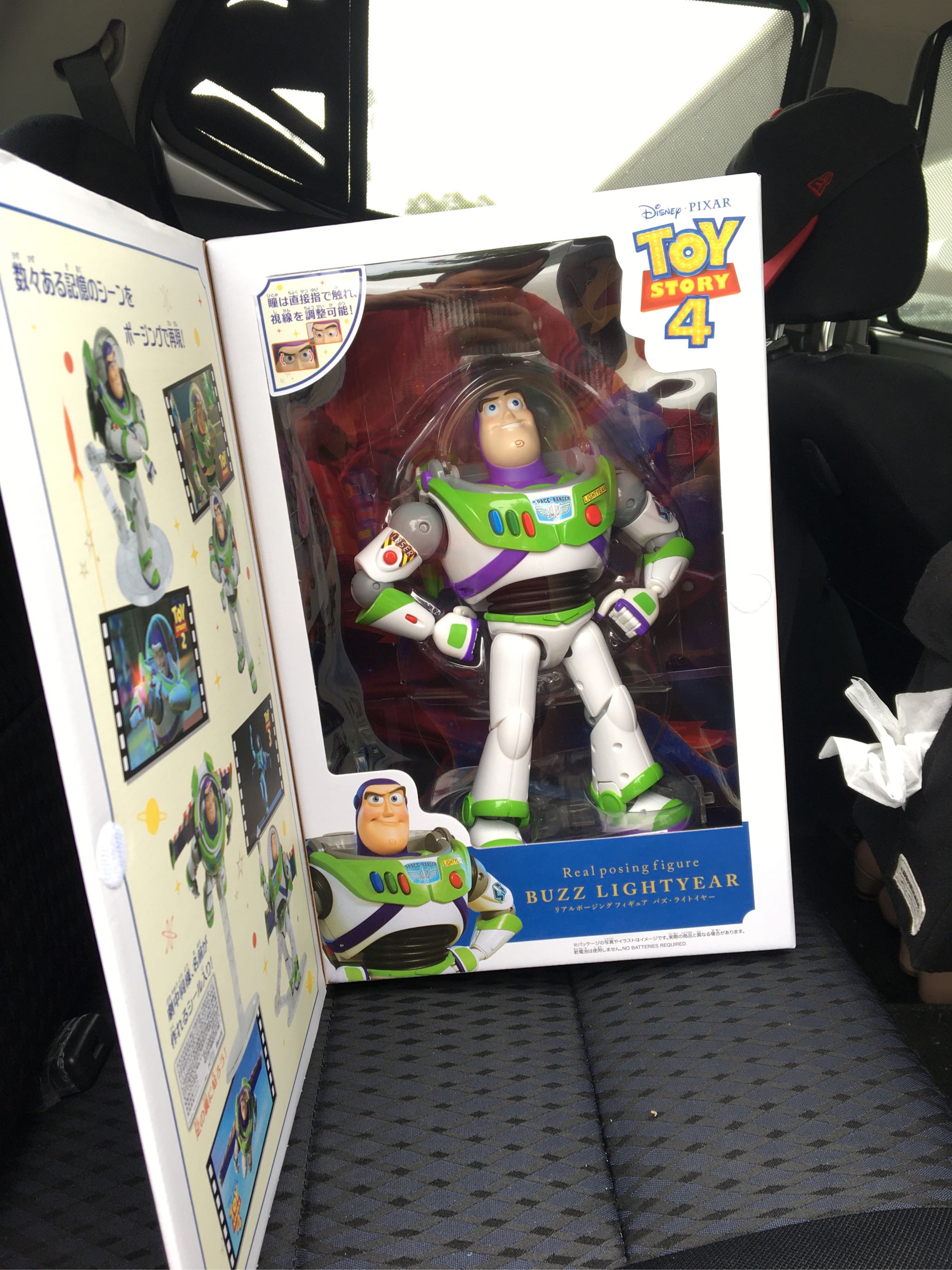 takara tomy buzz lightyear real posing