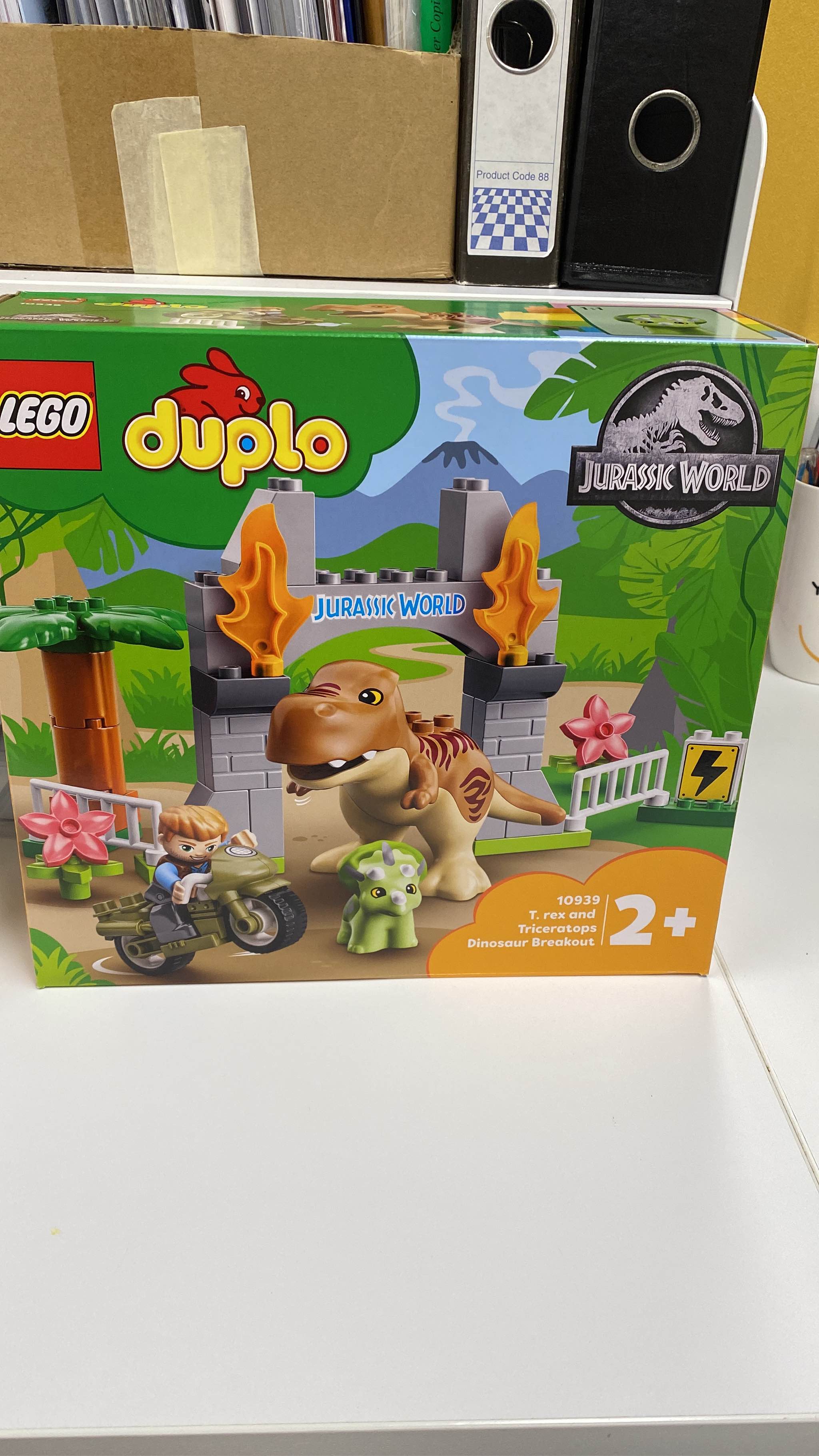 LEGO Duplo Jurassic World 10939 T. rex and Triceratops Dinosaur