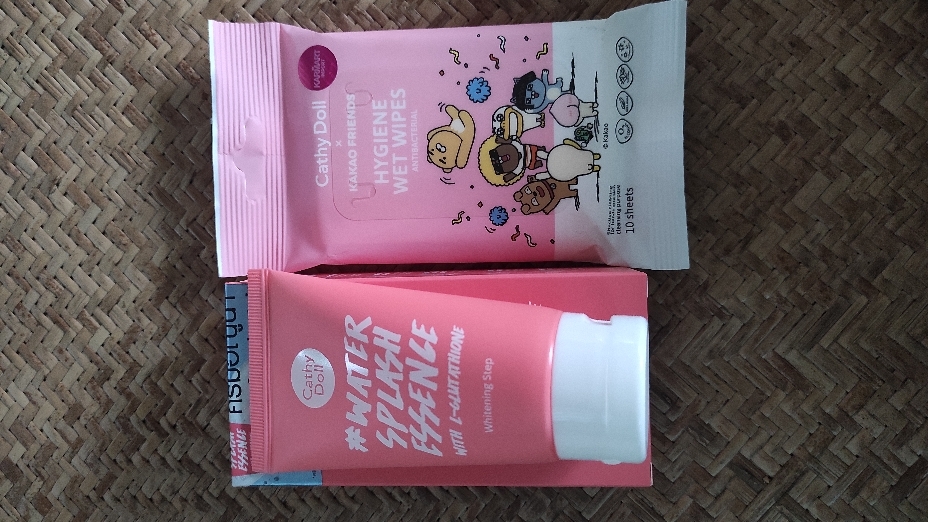 Cathy Doll Water Splash Essence (50g)