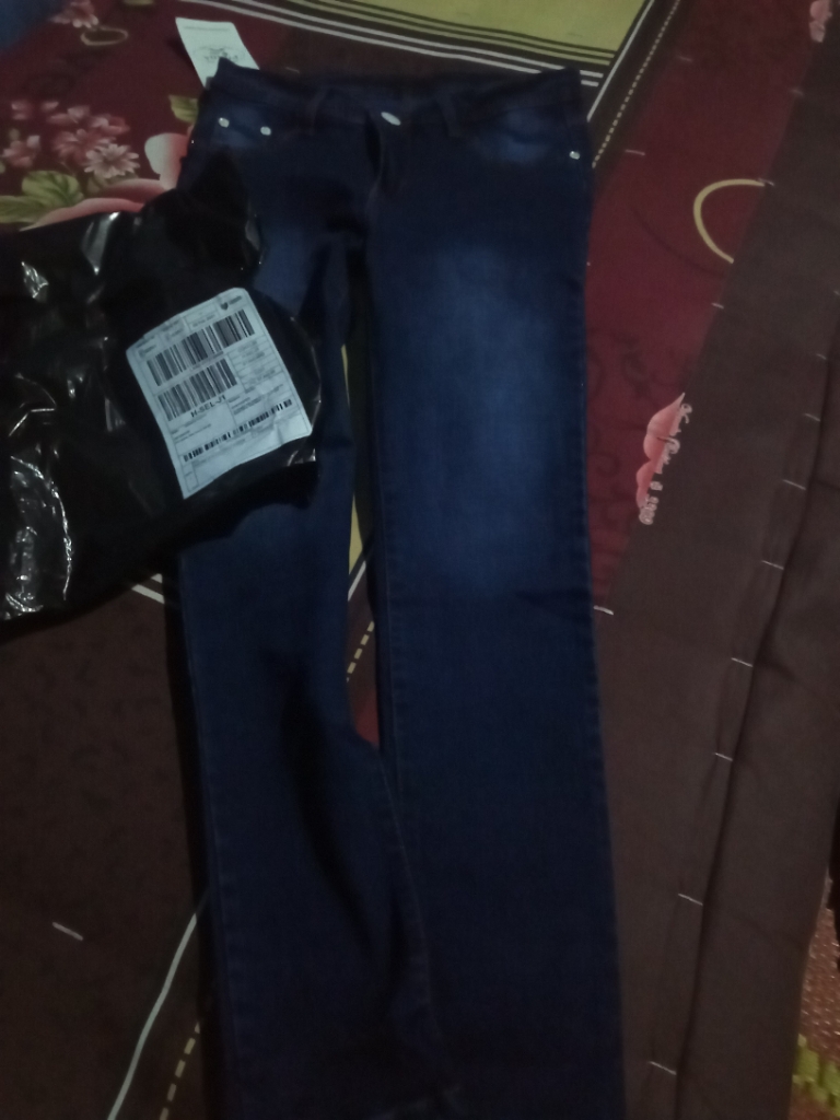 celana jeans wanita prada panjang 