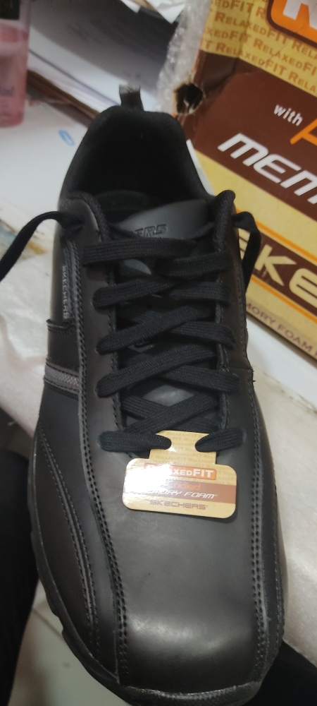 skechers rovato larion black