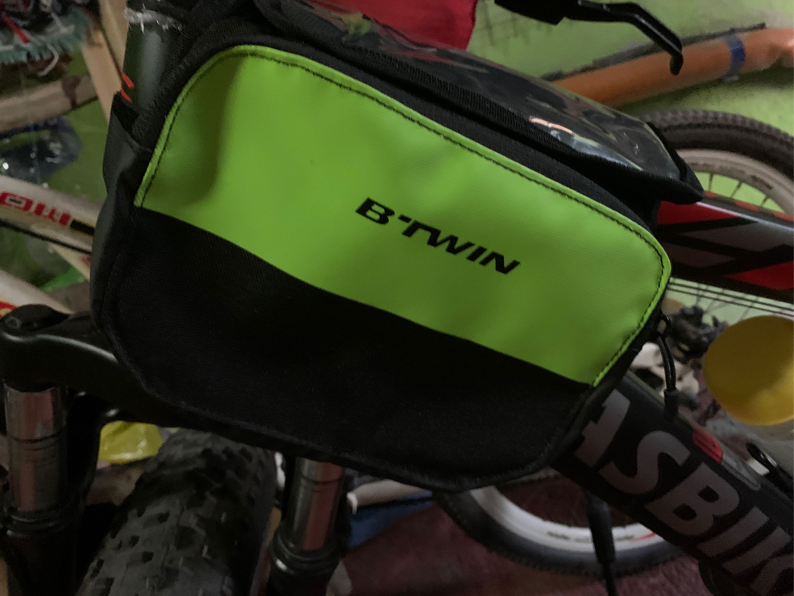 Decathlon bike frame outlet bag