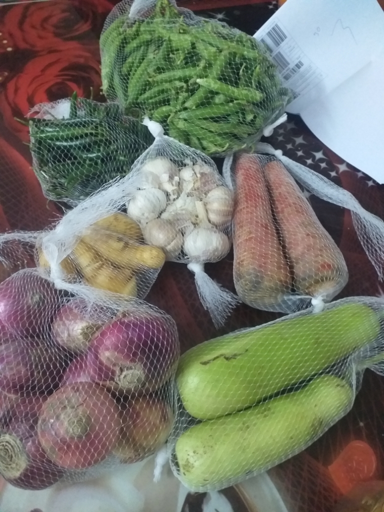  dFresh: Premium Bottle Gourd  (Lauki) (0.5 Kg)