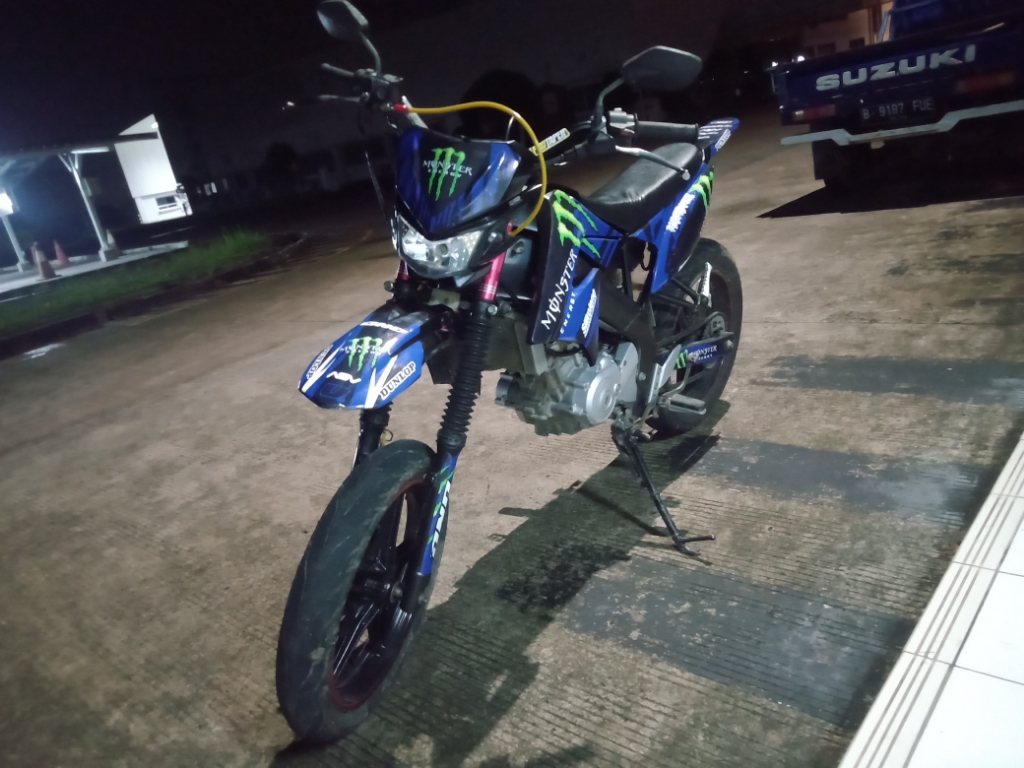 Stiker Striping Motor Klx 150 L Monster Biru Lazada Indonesia