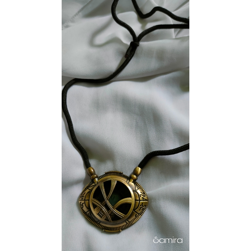 Movies Doctor Strange Stephen Strange Eye Of Agamotto Metal Pendant Necklace  | eBay