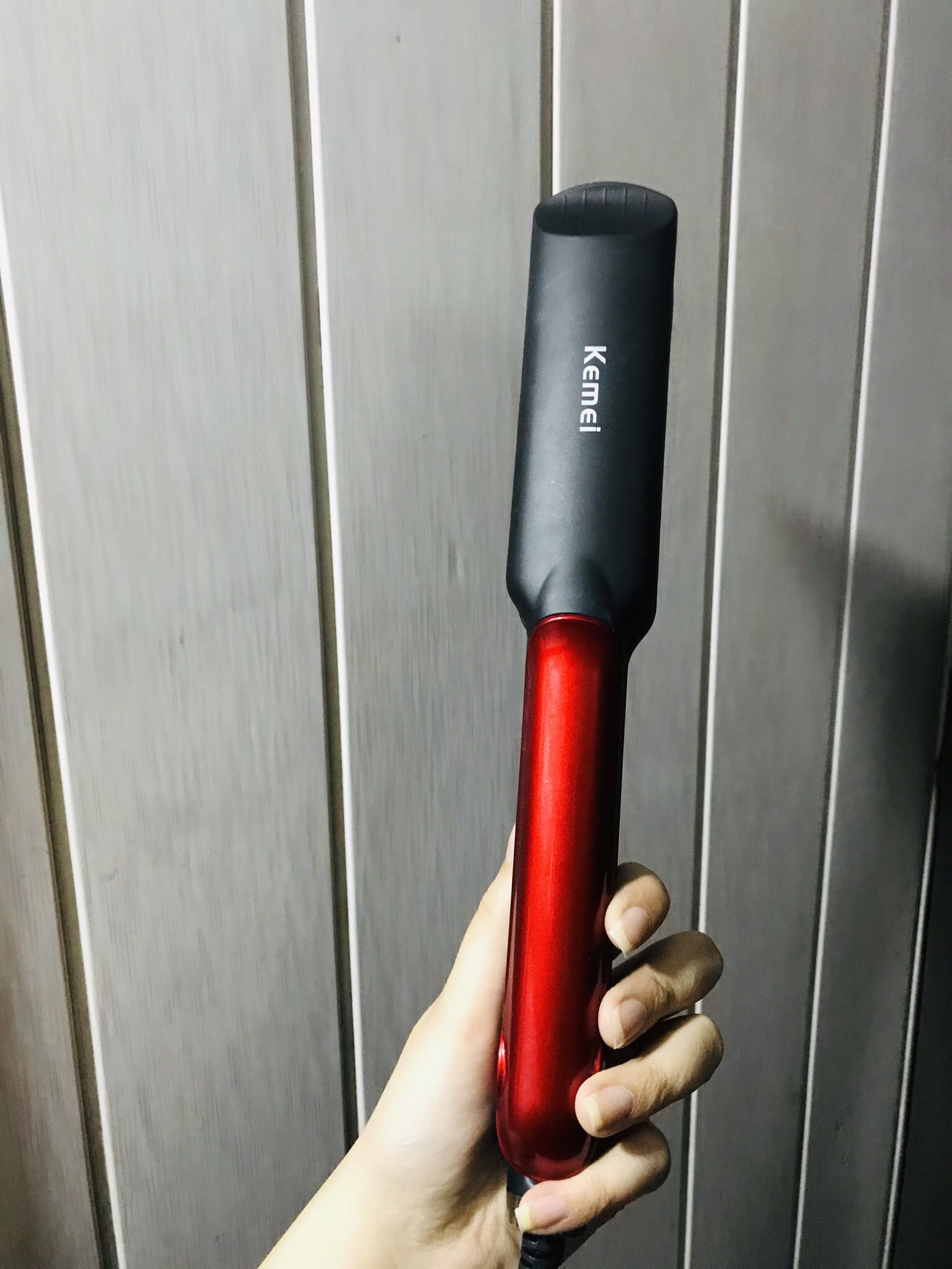  Km-531 Hair Straightner.