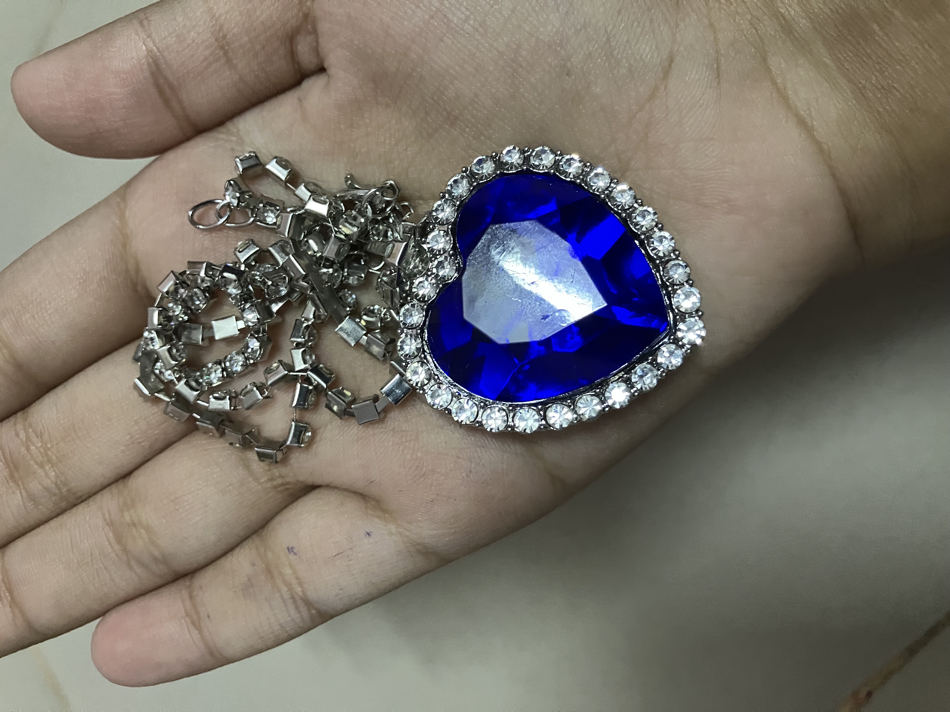 Blue Diamond The Heart Of The Ocean Price Rose Titanic Jewelry