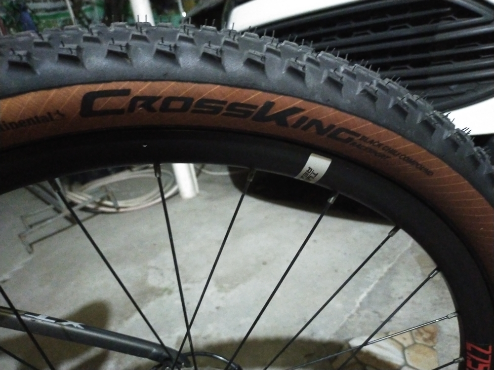 CONTINENTAL CROSSKING RS AND CROSS KING BERNSTEIN EDITION 27.5 29