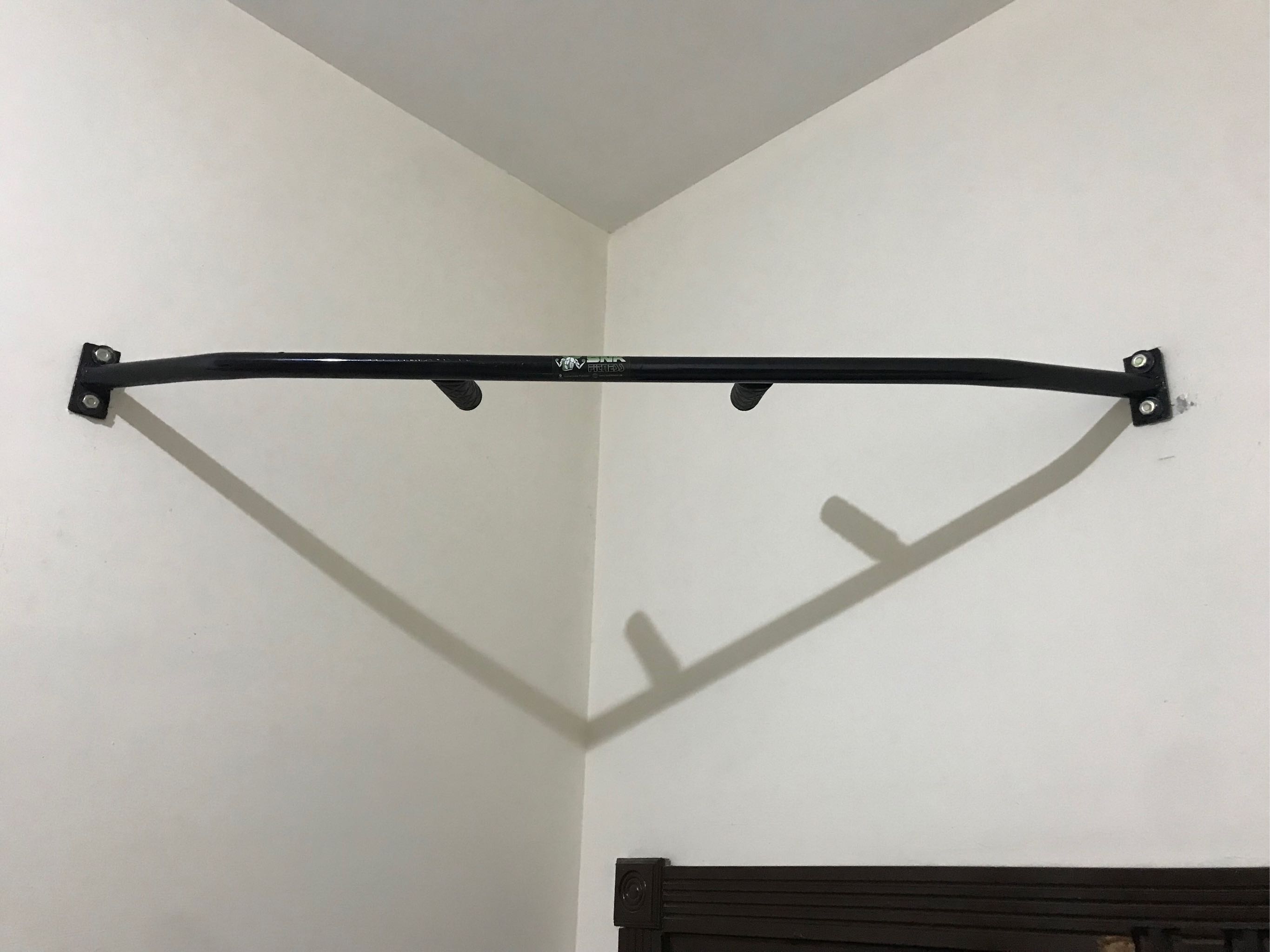 Heavy Duty Wall Mounted Corner Pull Up Bar Chin Up Bar atelieryuwa
