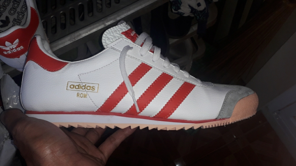 adidas rom red