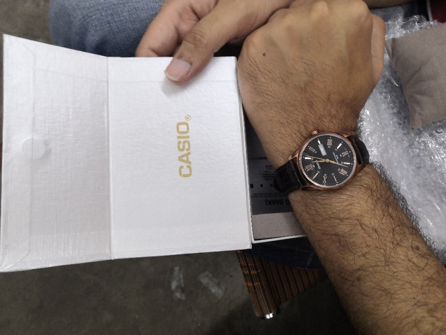 Đồng Hồ Nam Casio Quartz MTP-1384L-7A Dây Da