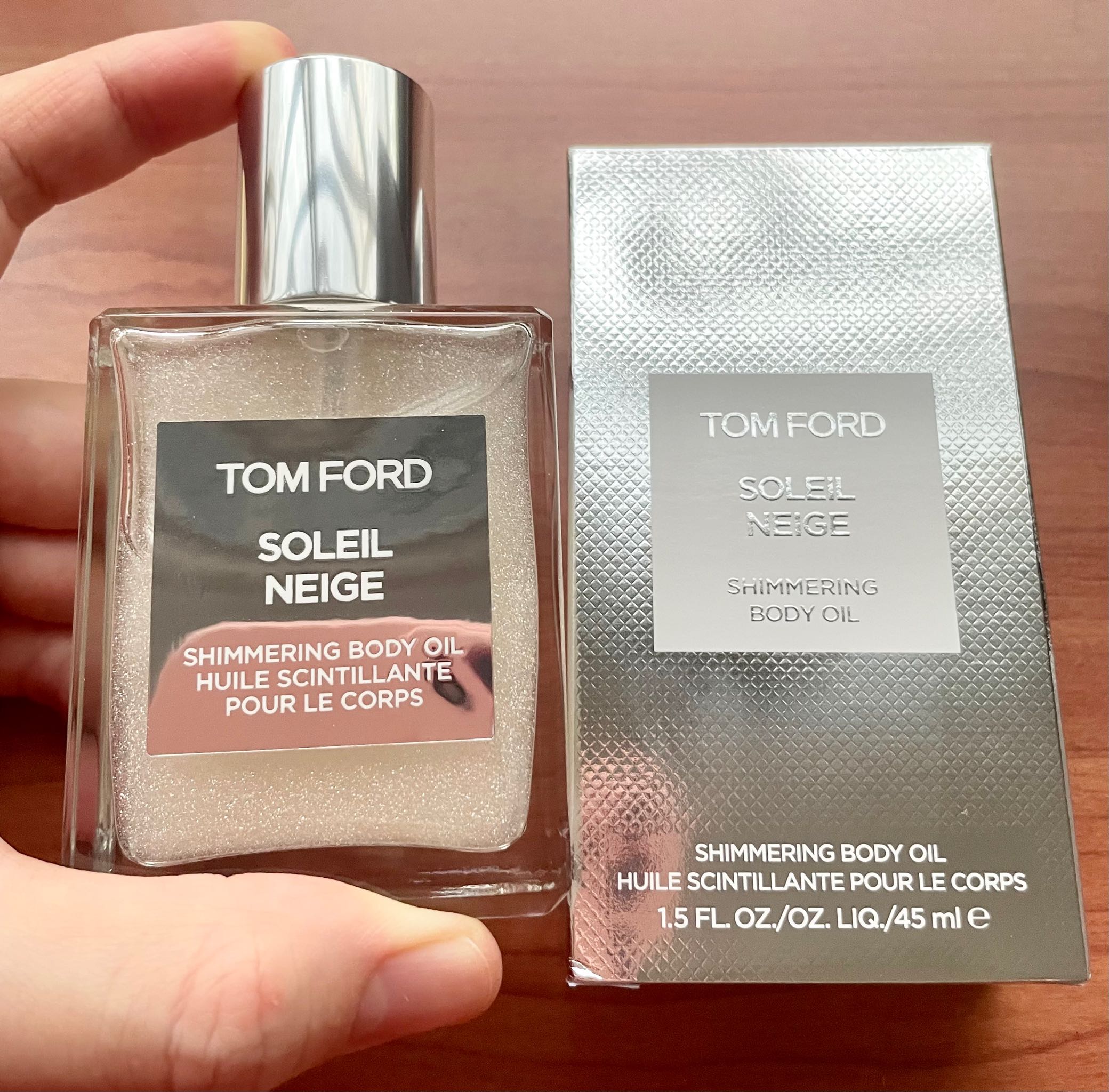 Tom Ford Beauty Soleil Neige Shimmering Body Oil | Lazada Singapore