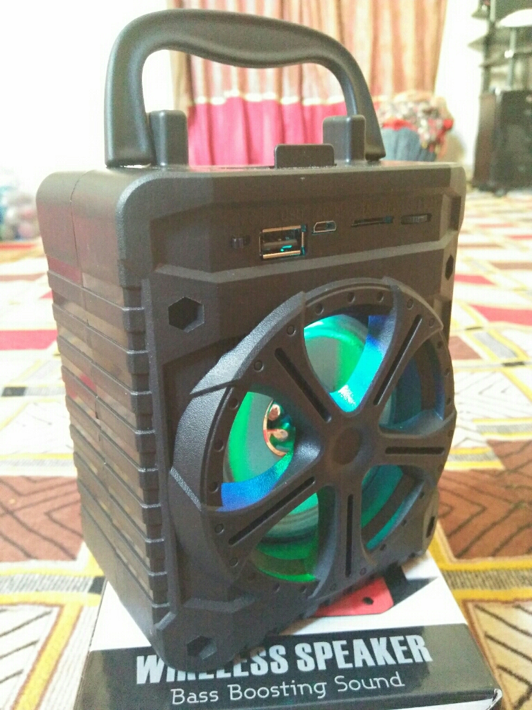  JBH WIRELESS PORTABLE SPEAKER   BASS BOOSTING SOUND SPEAKER   JB-5002 WIRELESS BLUETOOTH SPEAKER