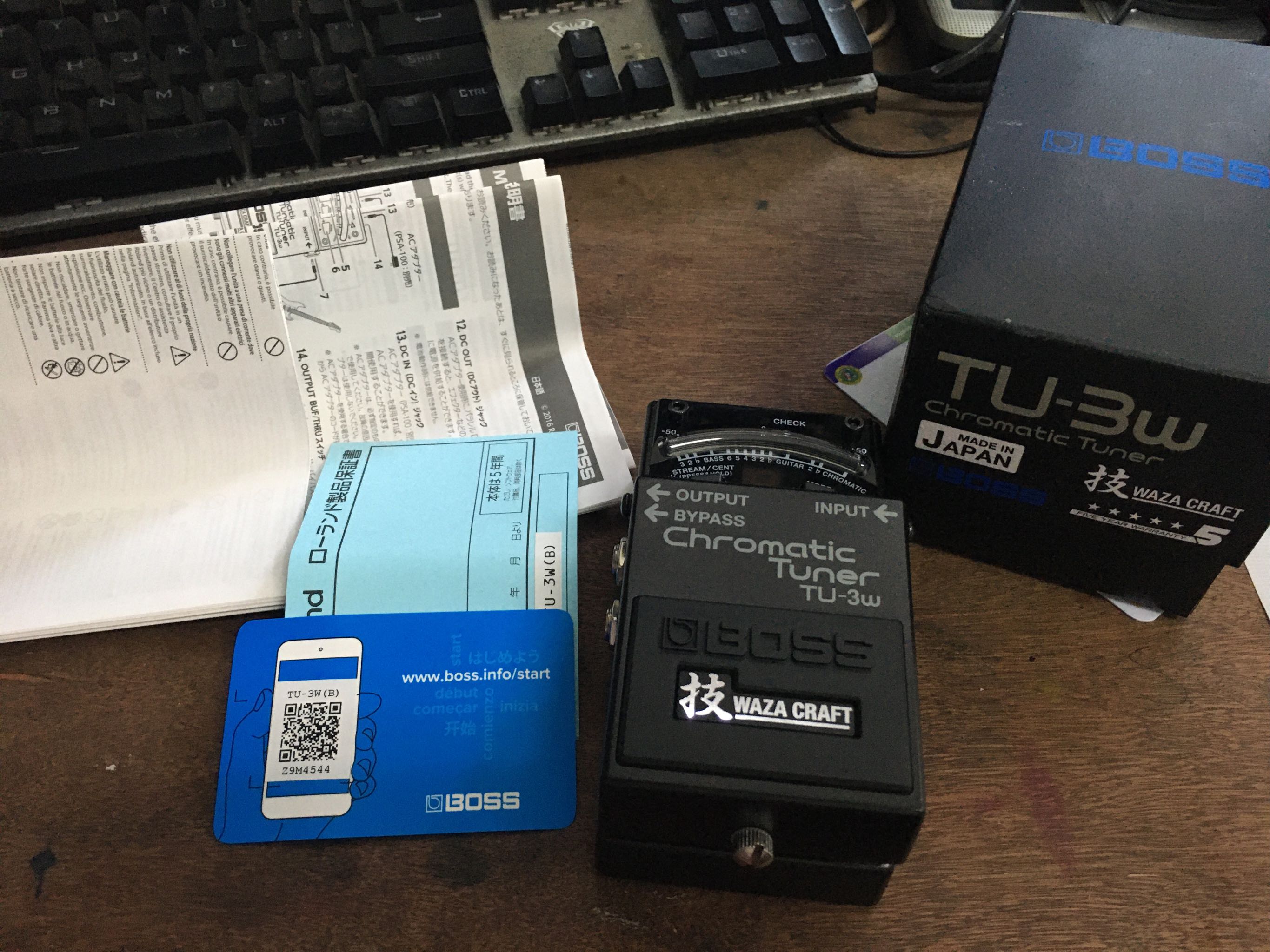 BOSS TU-3w Chromatic Tuner PSA-100S BOSS TU-3 CHROMATIC TUNER