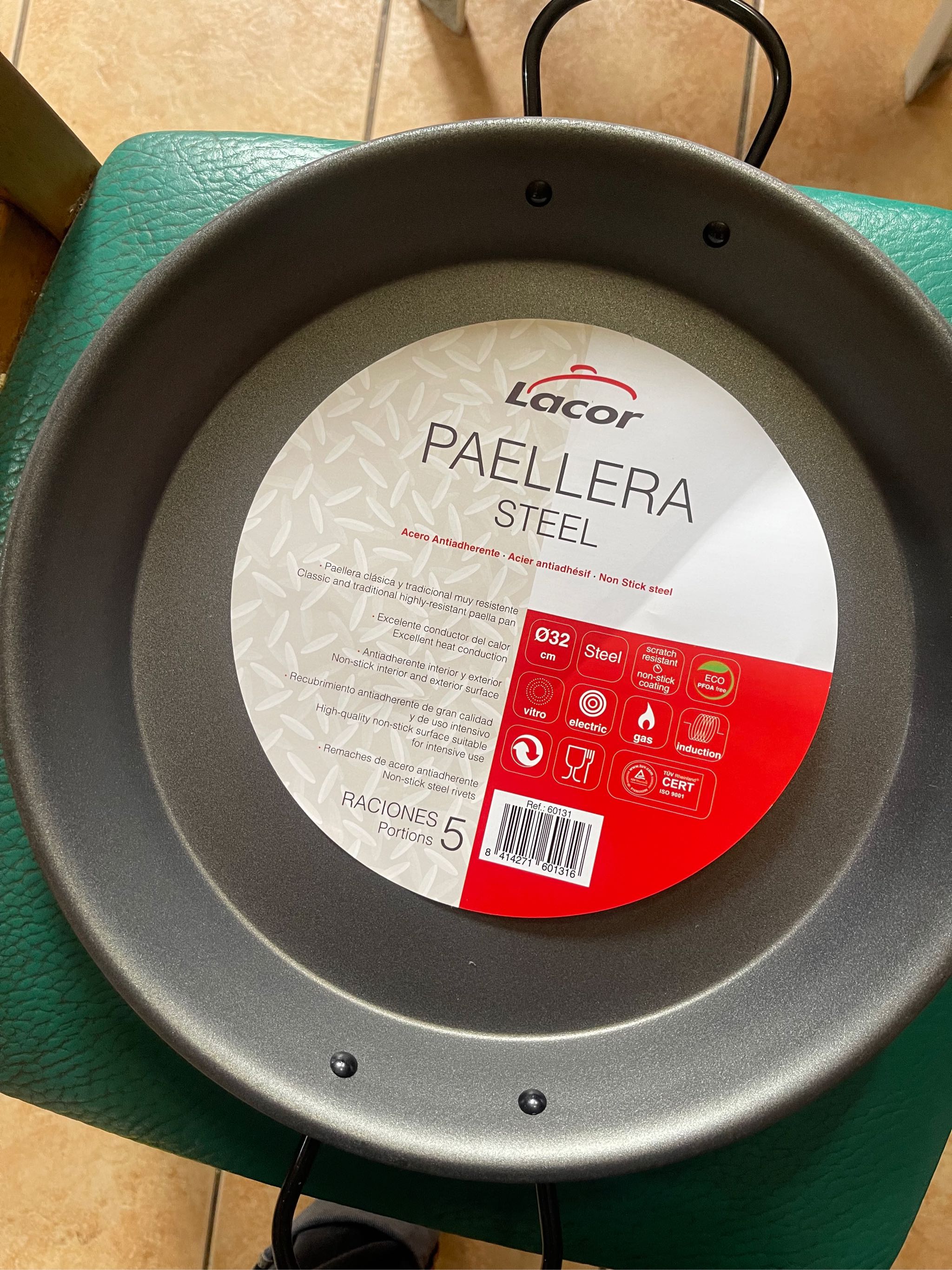 Round paella pan Ø 36cm with lid - induction stainless steel 18/10 - Chef  Classic - Lacor