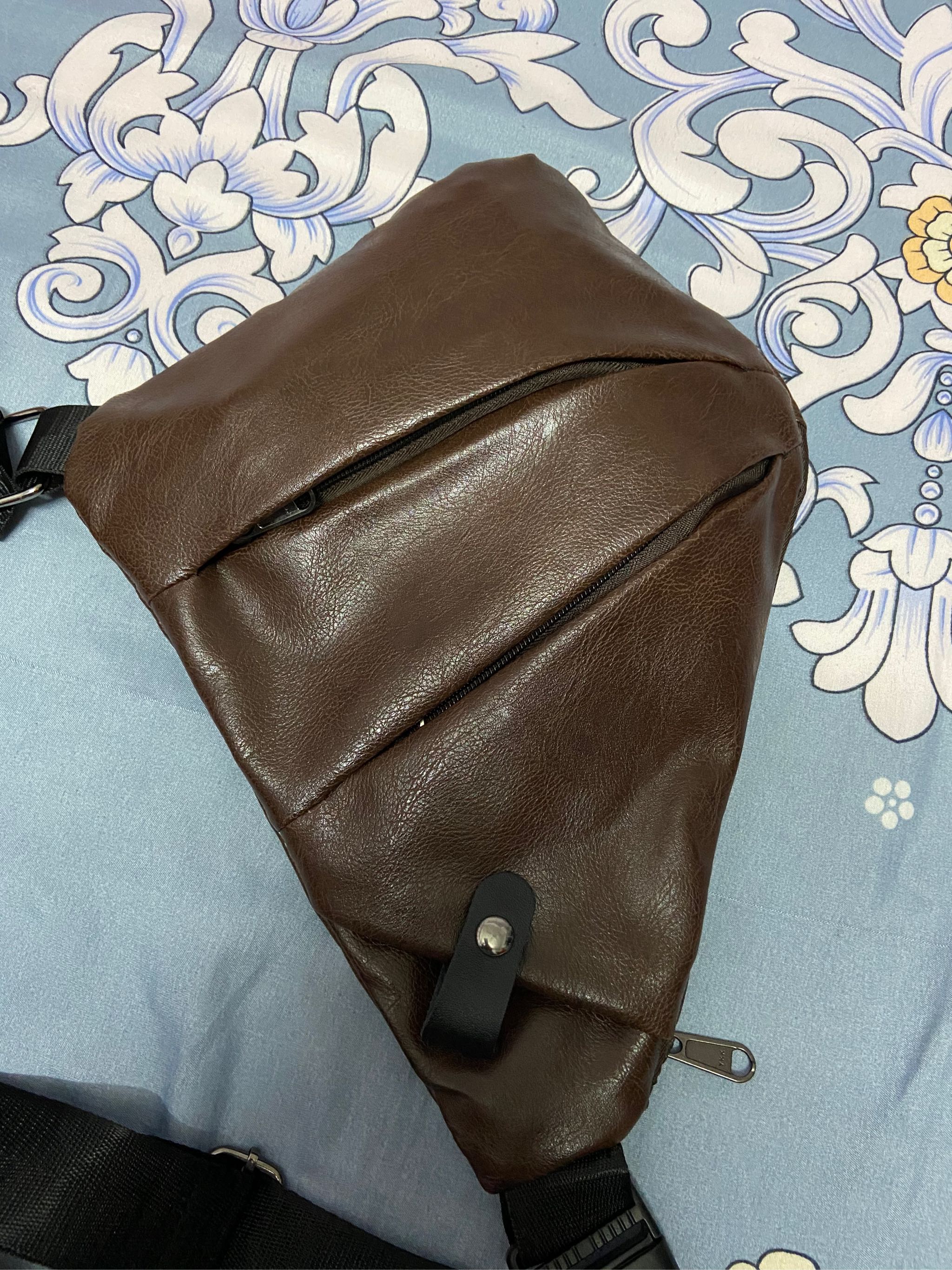 Malaysia Stock] 🇲🇾 Men's Leather Waist Pouch Chest Bag Cross Sling Travel Shoulder  Bag Kulit Halal