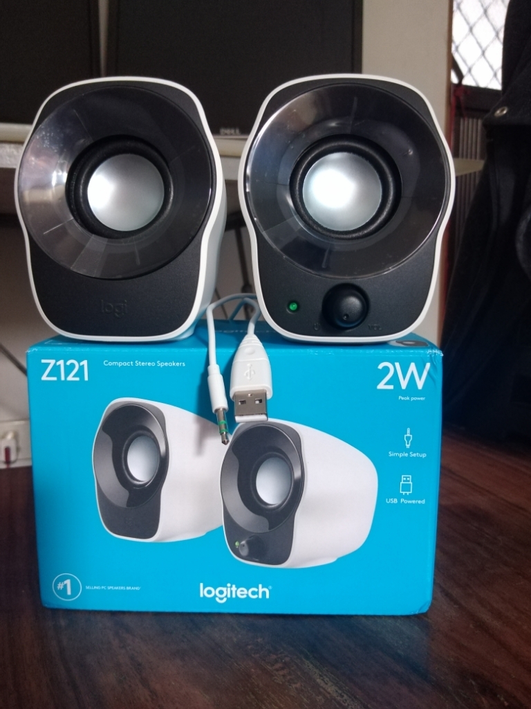 Logitech z121 usb store speaker