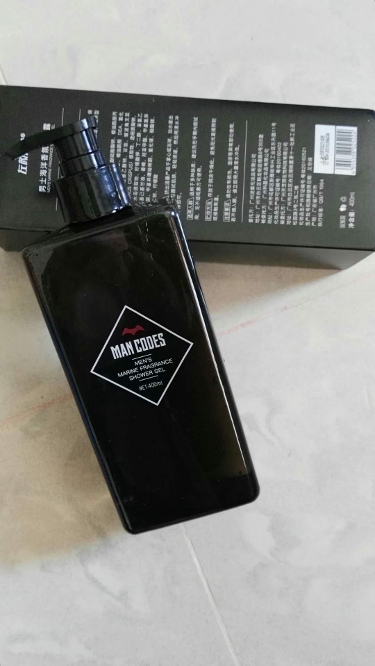 man codes shower gel