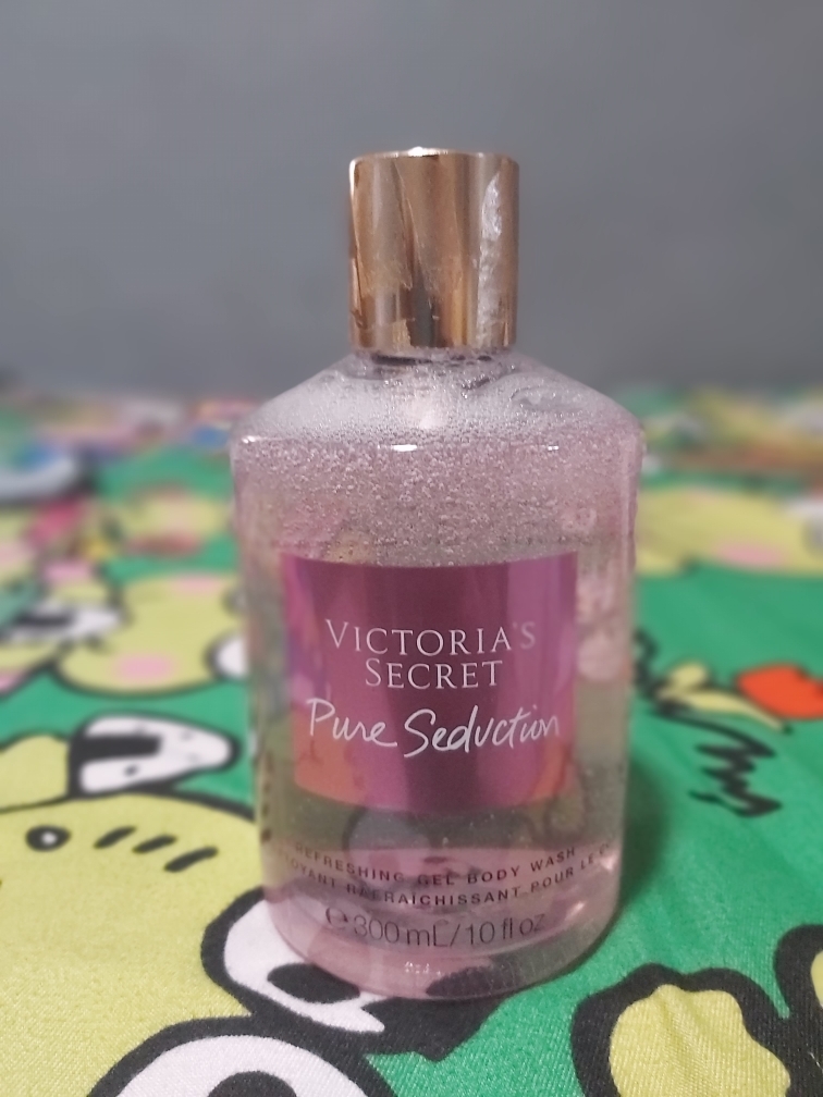 Victoria's Secret Refreshing Gel Body Wash - Pure Seduction