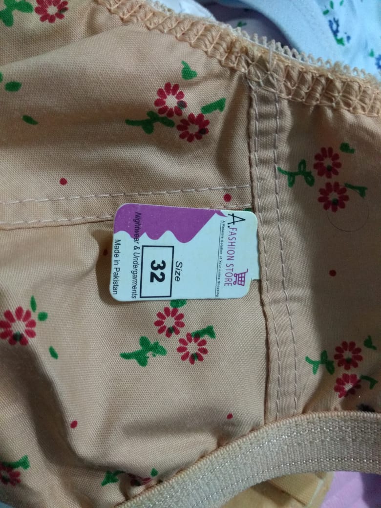Daraz Sales - Buy here:👇  Memon Online  Pack of 4 Women Ladies Girls Classy Multi colour Jersey Printed Bra Brief  Blouse Brazier Brassier Undergarments- Jersey Brazzer for Girls, Bras