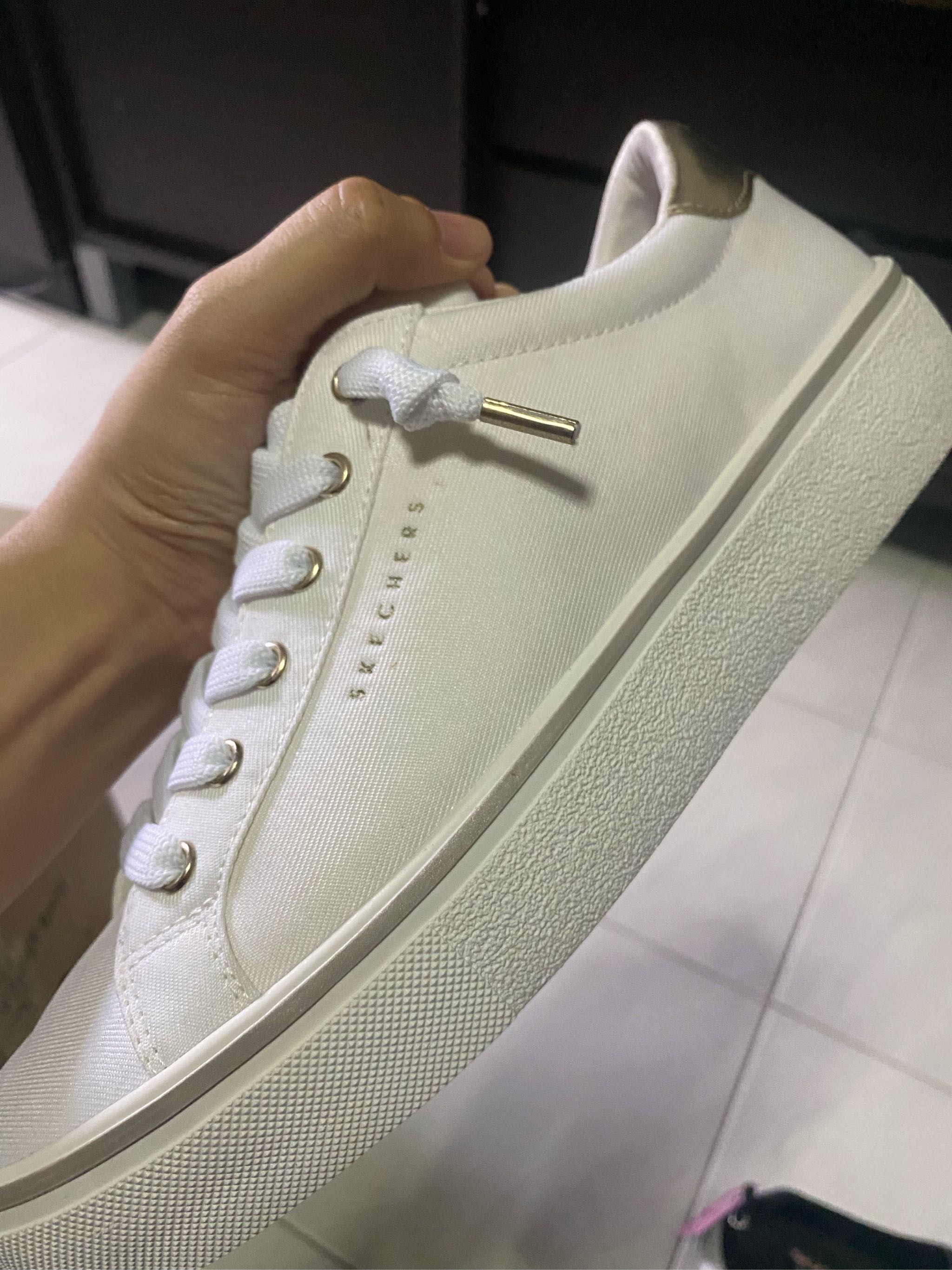 skechers goldie 2.0 saturated soles