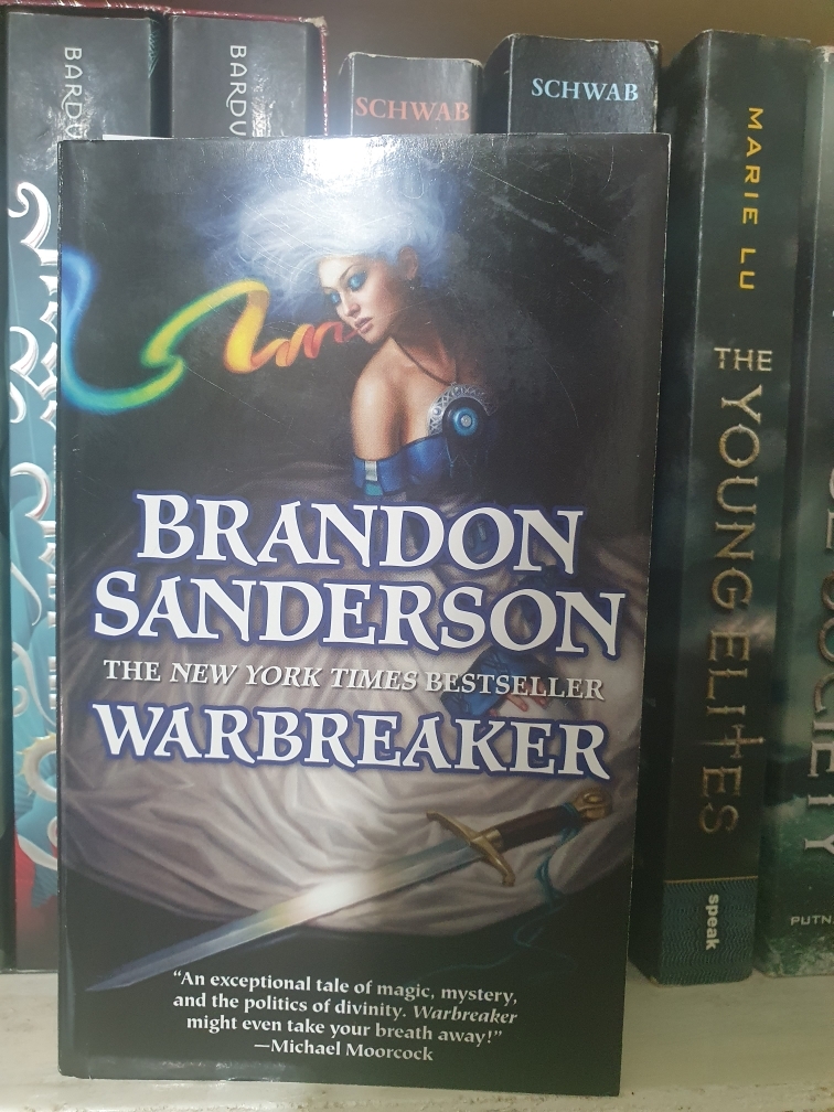 Warbreaker: Sanderson, Brandon: 9780765360038: : Books