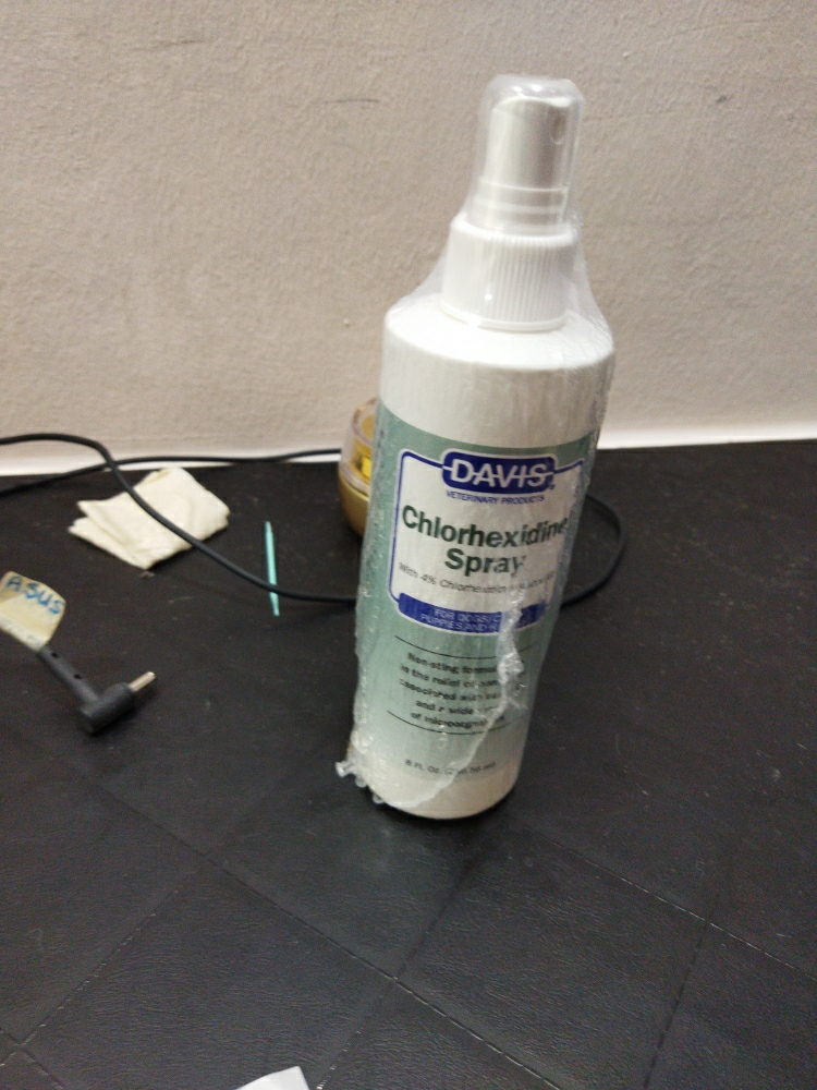 davis chlorhexidine spray