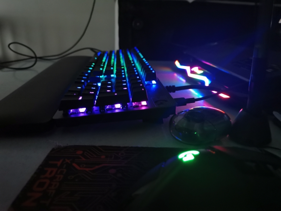Outfit your battlestation with Logitech's G512 Carbon RGB Mechanical  Keyboard at $80 (20% off)