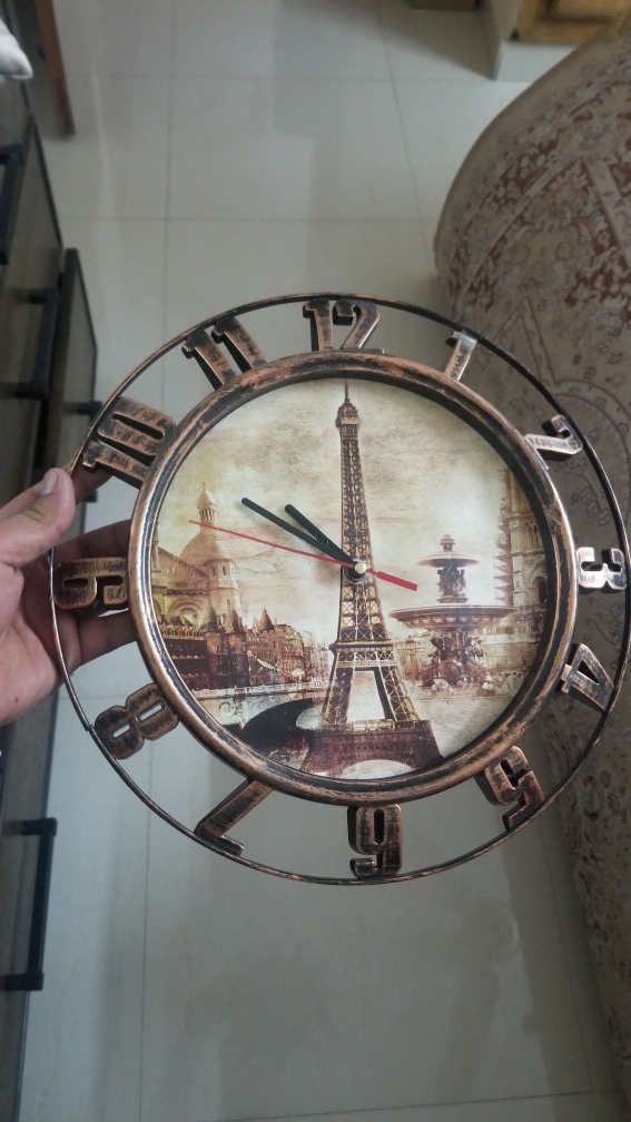  Vintage Arabic Numeral Design Wooden Wall Clock